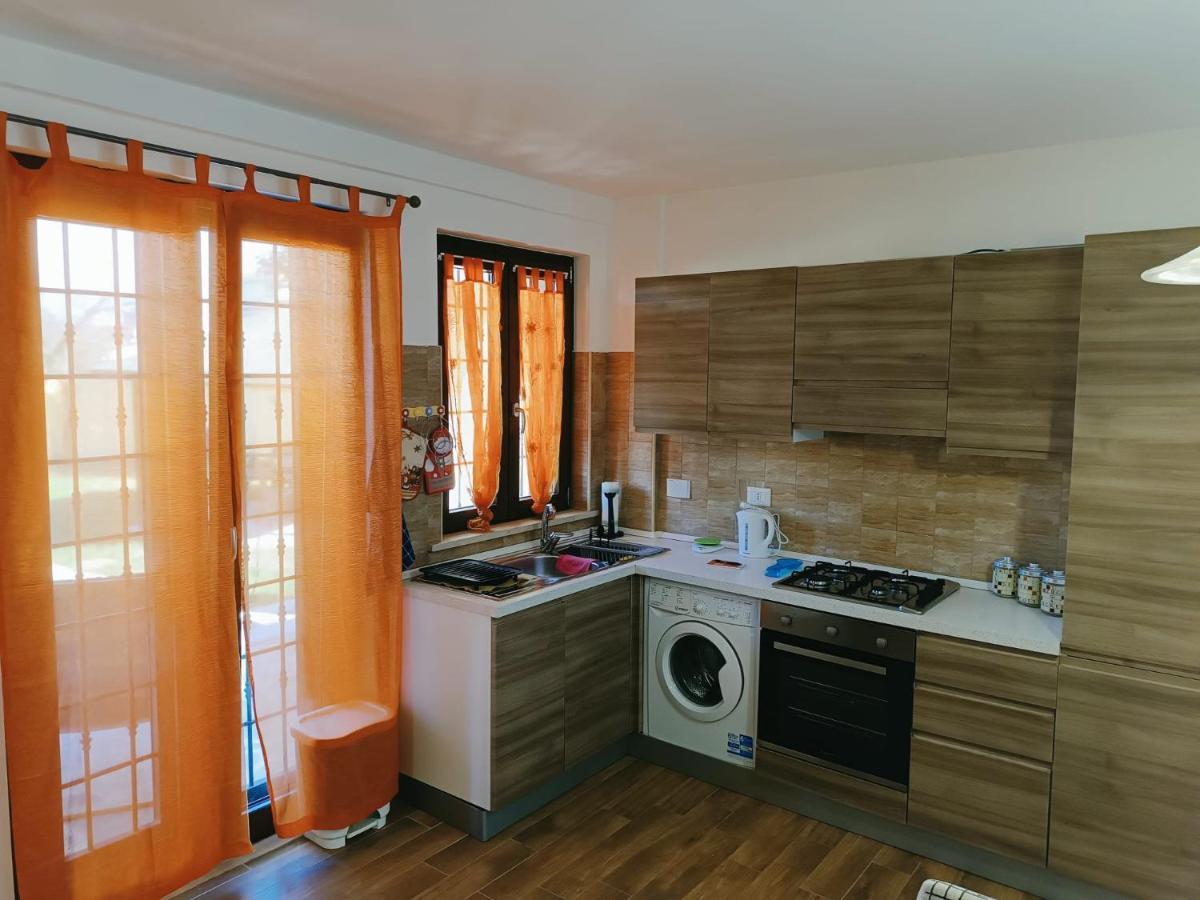 Cottage Ostiaantica Екстериор снимка